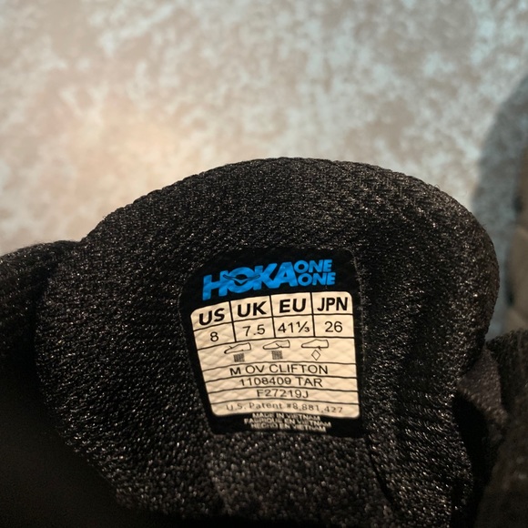 Women’s 9.5 / M’s 8 Hoka x Outdoor Voices Clifton - Picture 5 of 6